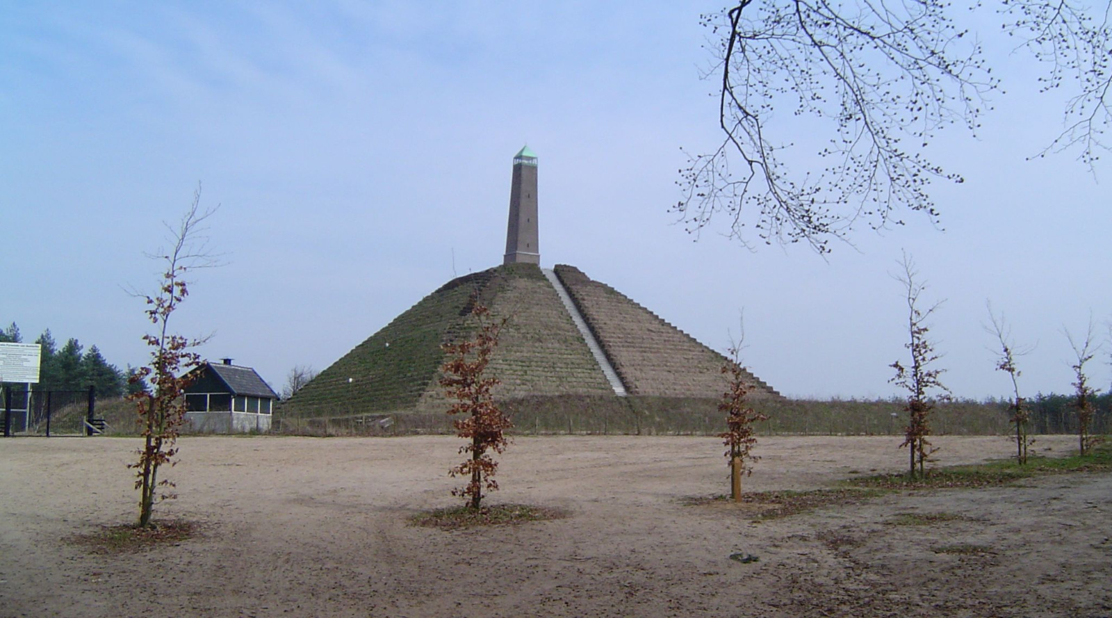 Piramide van Austerlitz